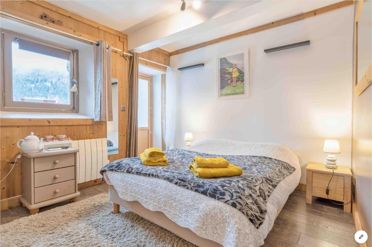 Chambre Independante Avec Salle De Bain Independante Au Rdc D Un Chalet A 25 Kms Chamonix Сен-Жерве-ле-Бен Екстер'єр фото