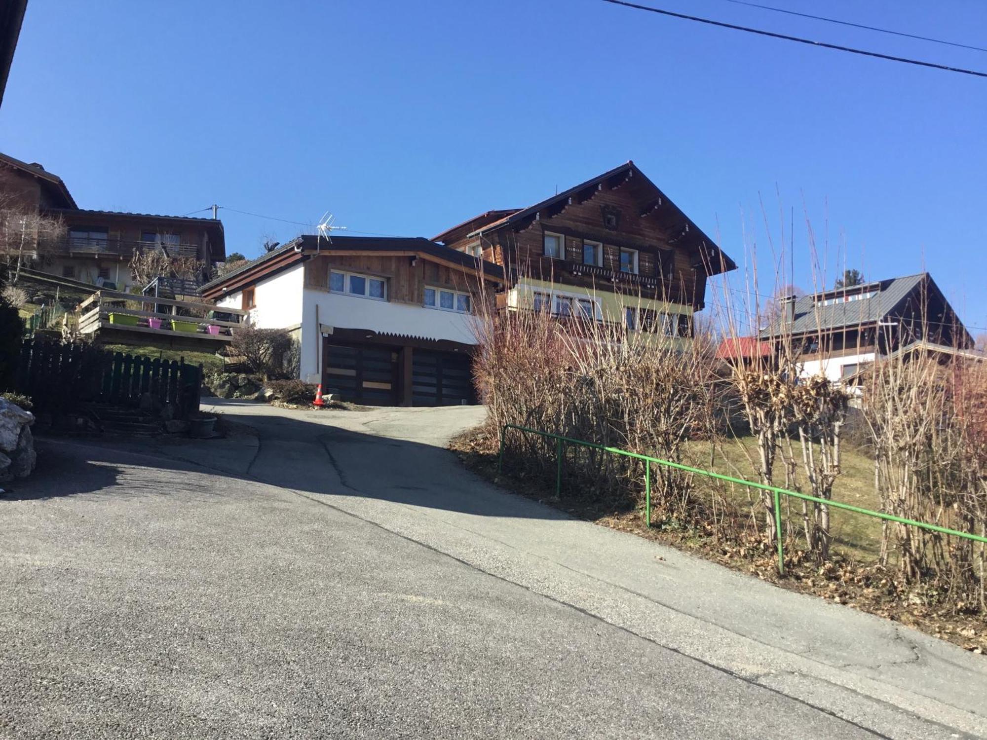 Chambre Independante Avec Salle De Bain Independante Au Rdc D Un Chalet A 25 Kms Chamonix Сен-Жерве-ле-Бен Екстер'єр фото
