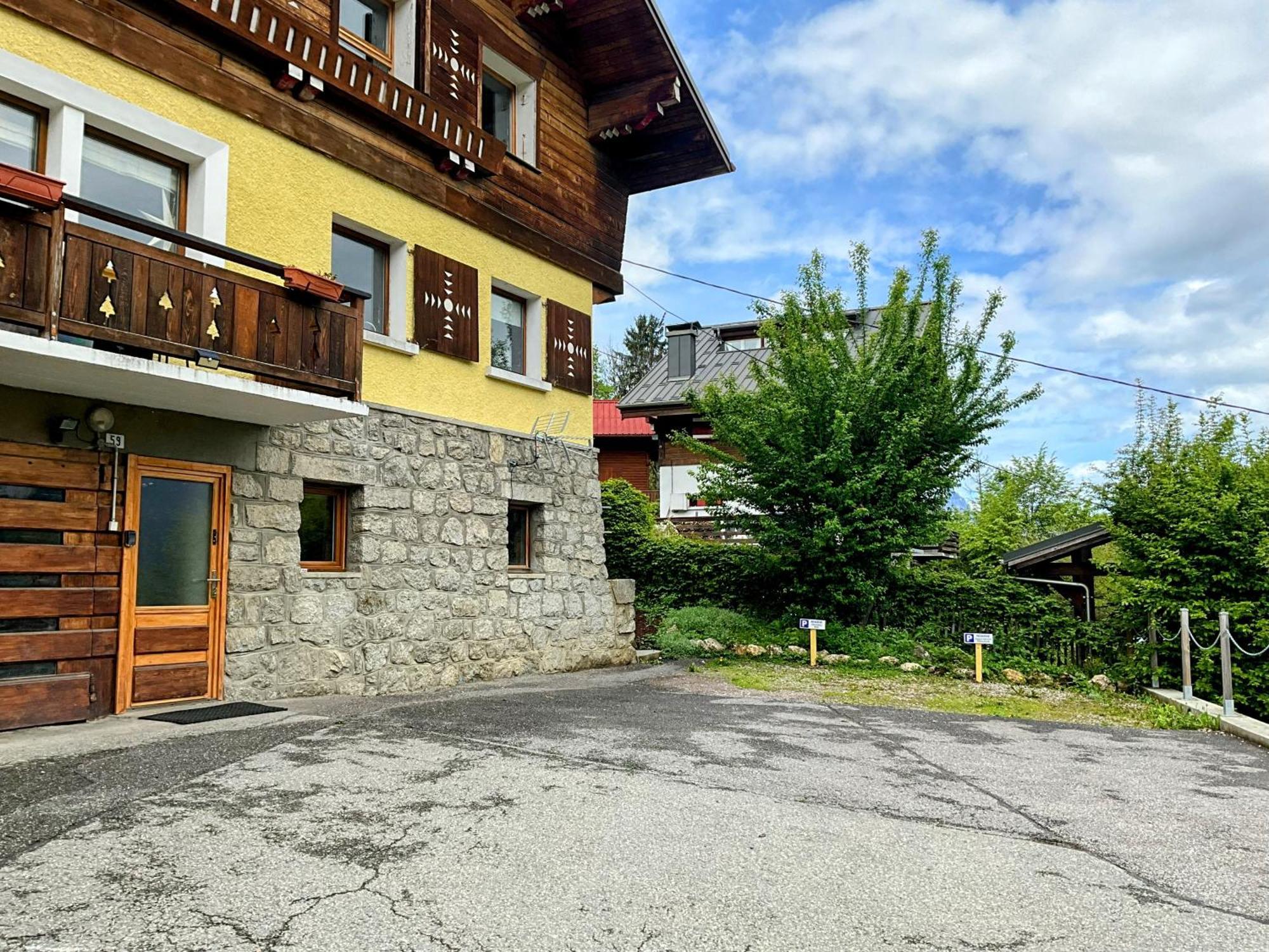 Chambre Independante Avec Salle De Bain Independante Au Rdc D Un Chalet A 25 Kms Chamonix Сен-Жерве-ле-Бен Екстер'єр фото